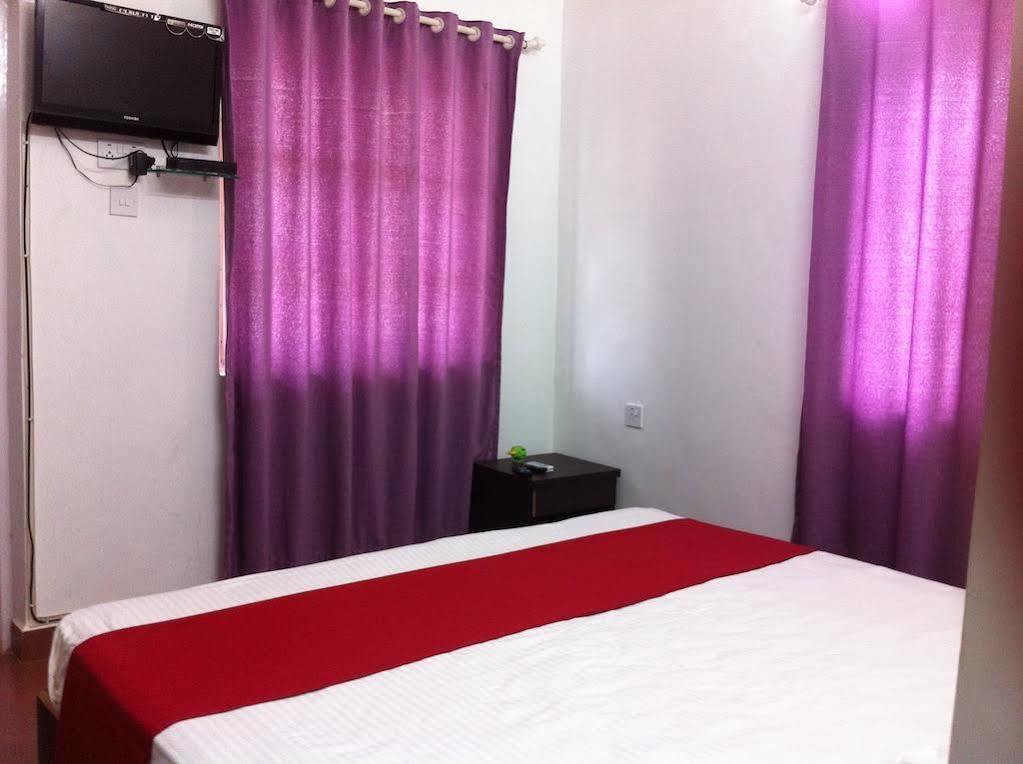 Bed and Breakfast Sugar Plum Macedo Palms Baga Exterior foto